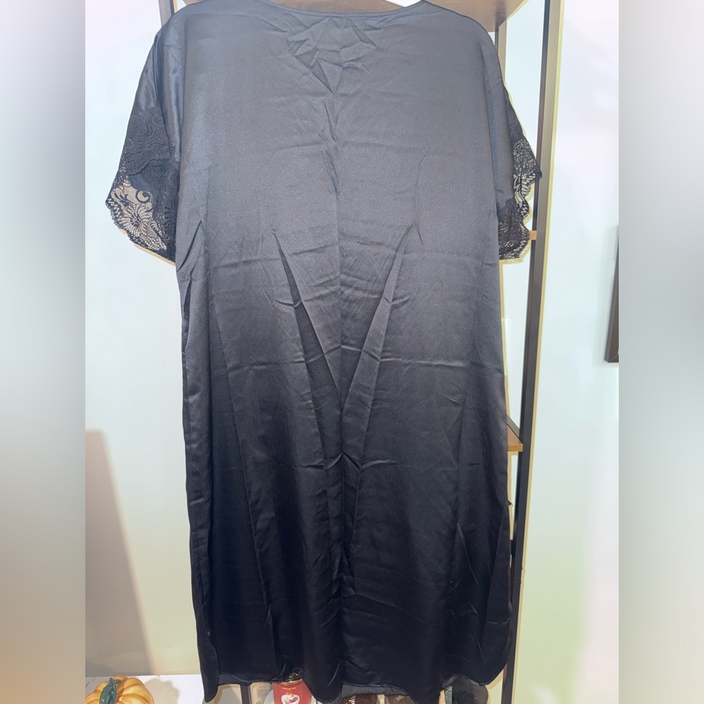 🟢🟢Natori Black Lace Sleeve Chemise - Picture 3 of 3